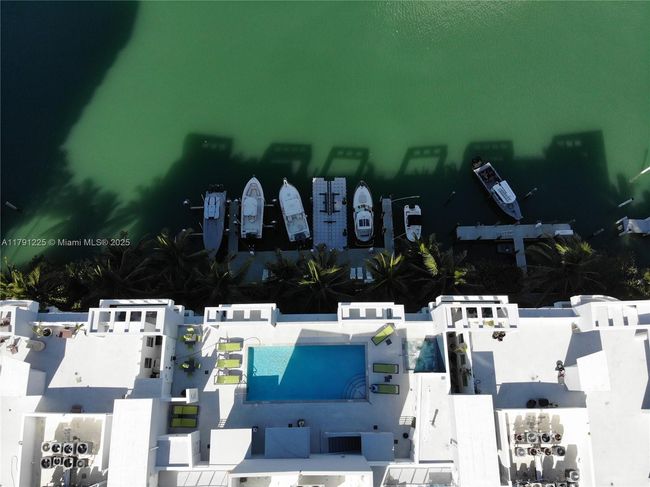 302 - 5970 Indian Creek Dr, Condo with 3 bedrooms, 3 bathrooms and null parking in Miami Beach FL | Image 21