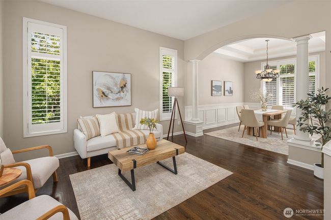 formal living room | Image 4