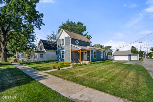 104 Jefferson St, Delta, OH, 43515-1410 | Card Image