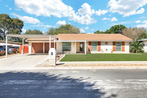 5207 Galahad Dr, San Antonio, TX, 78218-2842 | Card Image