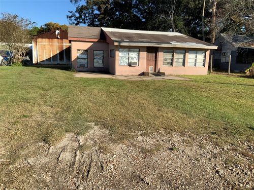 215 Mcneir St, Anahuac, TX, 77514-2446 | Card Image