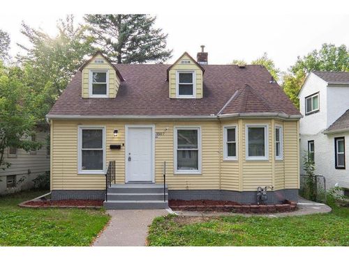 3507 Logan Ave N, Minneapolis, MN, 55412-2333 | Card Image