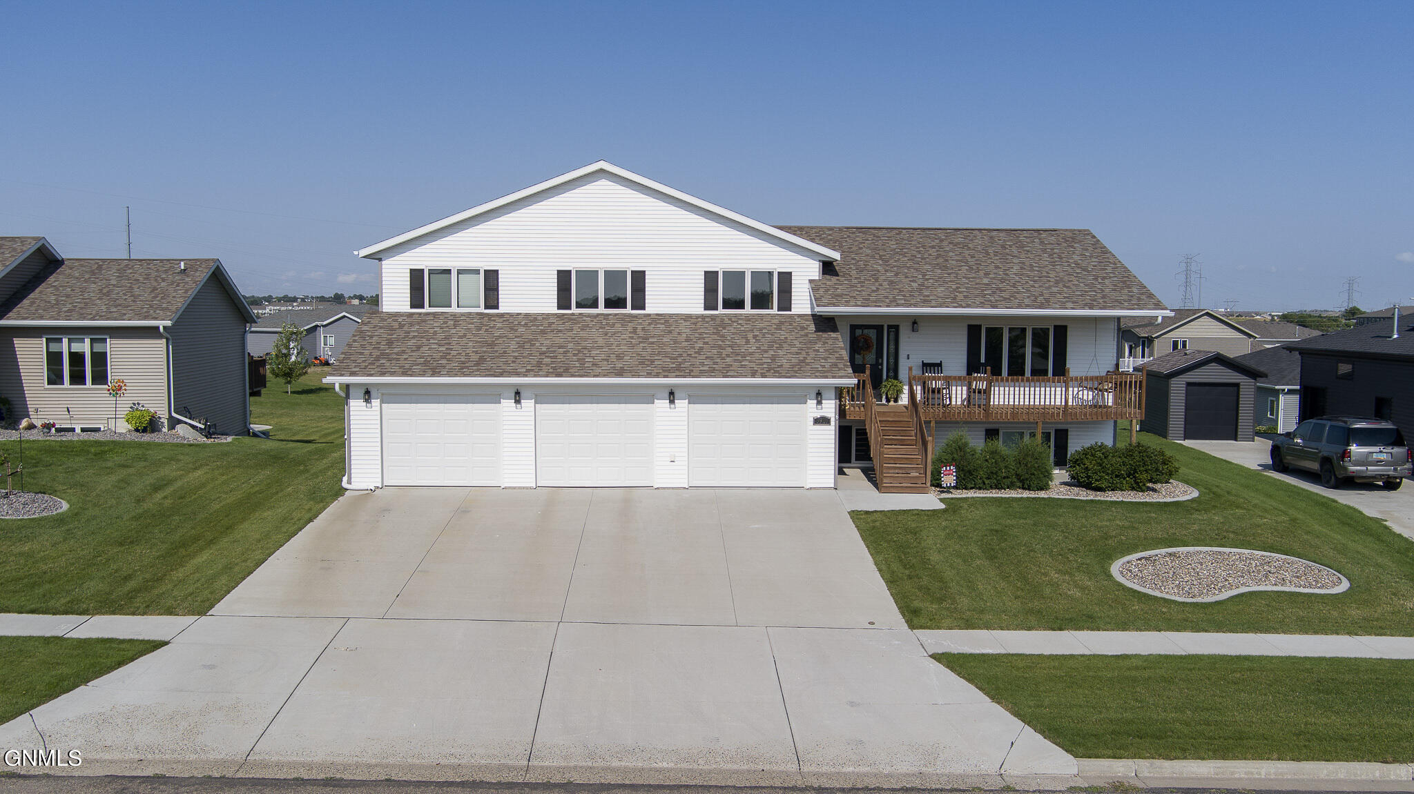 Nebraska Dr, Bismarck, ND 58503
