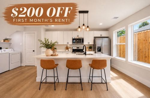 b-7611 Lawn St, Houston, TX, 77088-6370 | Card Image