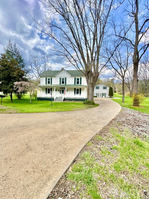 800 E Morris Hill Rd, Covington, VA, 24426-5700 | Card Image