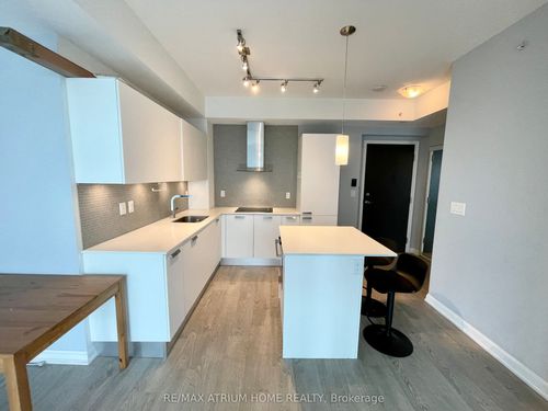 3209-9 Bogert Ave, North York, ON, M2N0H3 | Card Image