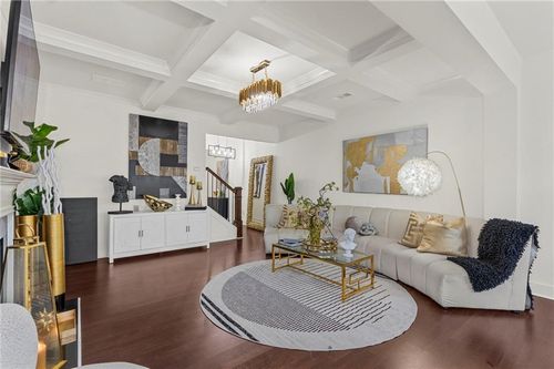 7653 Castle Ave, Fairburn, GA, 30213-1118 | Card Image