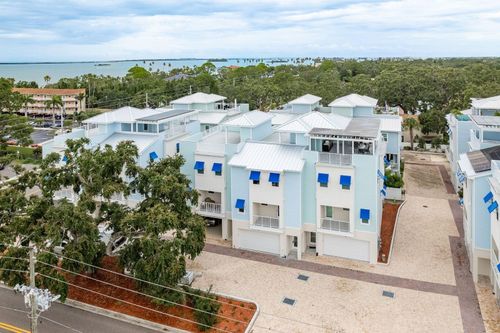 11-1413 Bayshore Blvd, DUNEDIN, FL, 34698-4243 | Card Image
