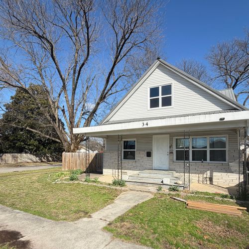34 F St Ne, Miami, OK, 74354-6611 | Card Image