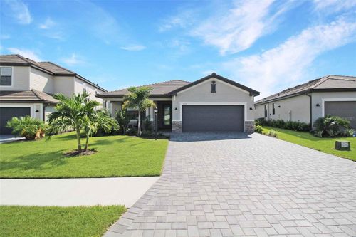 5225 Blue Crush St, Bradenton, FL, 34211-1580 | Card Image
