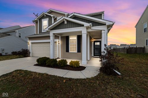 6614 Park Grove Blvd, Whitestown, IN, 46075-6209 | Card Image