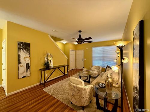 30510 Caroline Emily, Chesterfield, MI, 48051-3791 | Card Image