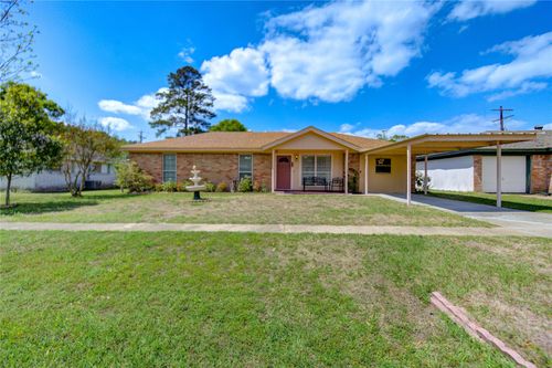 21456 Magnolia Dr, New Caney, TX, 77357-7766 | Card Image