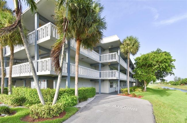 APT-1516 - 9880 Marina Blvd, Condo with 2 bedrooms, 2 bathrooms and null parking in Boca Raton FL | Image 27