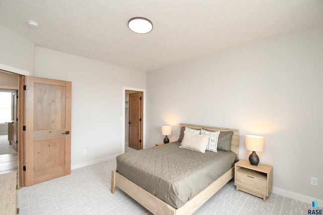 6504 E Hawker Trl, House other with 5 bedrooms, 4 bathrooms and null parking in Sioux Falls SD | Image 49