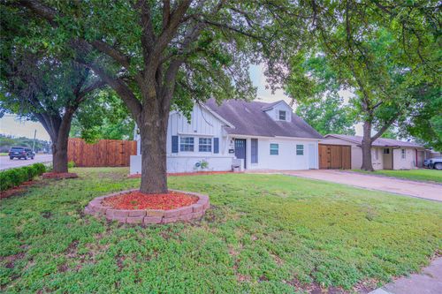 11350 Cactus Ln, Dallas, TX, 75238-3806 | Card Image