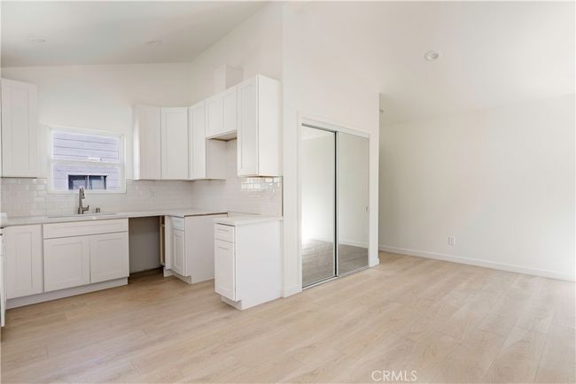 1003 Seal Way, Home with 6 bedrooms, 4 bathrooms and 2 parking in Seal Beach CA | Image 45
