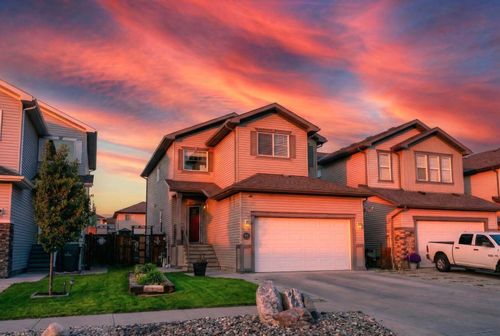 815 Miners Blvd W, Lethbridge, AB, T1J5L1 | Card Image