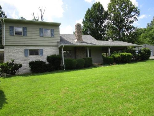 37 Oak Grove Ln, NELLYSFORD, VA, 22958-9585 | Card Image