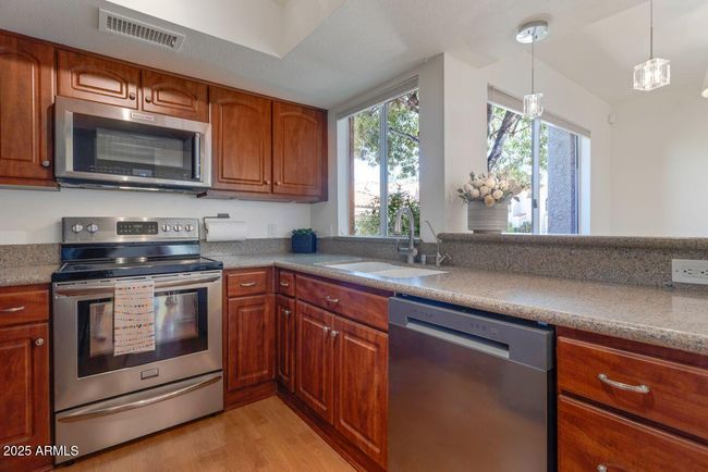 4020 E Laurel Ln, House other with 3 bedrooms, 3 bathrooms and null parking in Phoenix AZ | Image 16