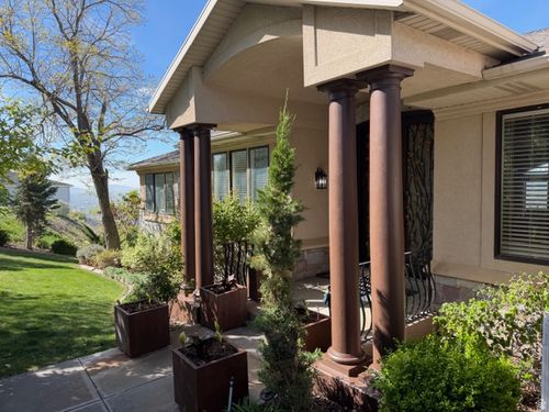 941 N Sandhurst Dr, Salt Lake City, UT, 84103-2237 | Card Image