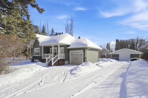 514 Railway St E, Hepburn, SK, S0K | Card Image