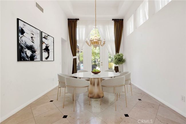 Virtually Staged Dining Room | Image 4