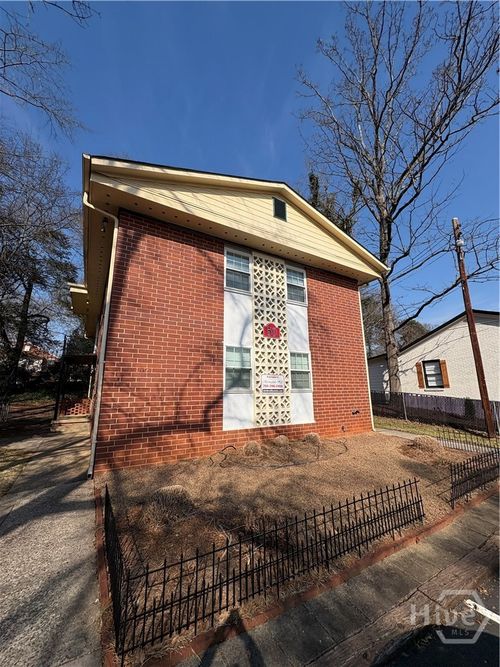 1-50 Springdale St, Athens, GA, 30605-7312 | Card Image