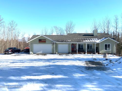 2351 S Colleen St, Palmer, AK, 99645-8209 | Card Image