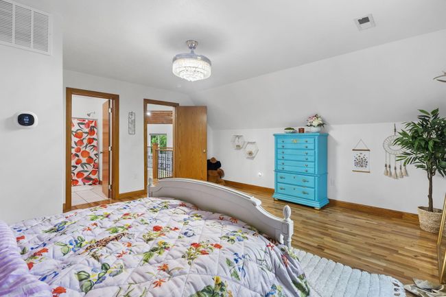 23-web-or-mls-DSC01752 | Image 22