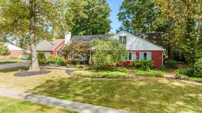 2520 Belleflower Drive, House other with 5 bedrooms, 3 bathrooms and null parking in Alliance OH | Image 3