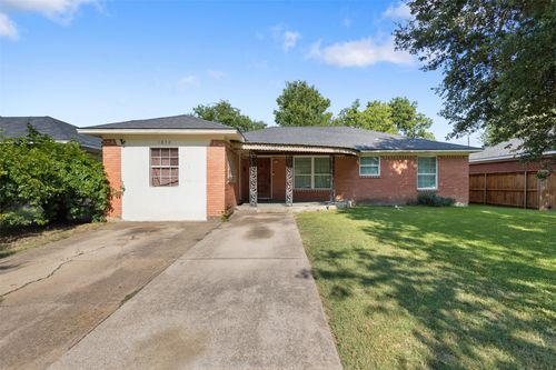 1830 Yucca Dr, Dallas, TX, 75217-2400 | Card Image