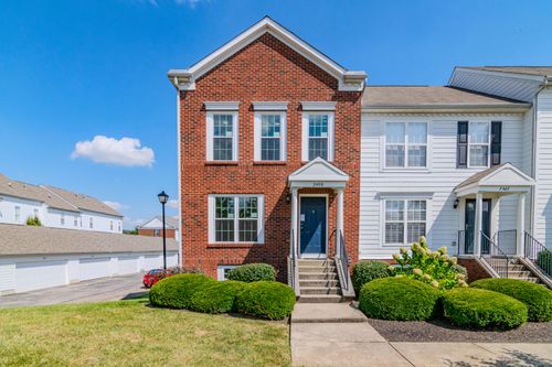 2400 Ogden Way, Lexington, KY, 40509-8575 | Card Image