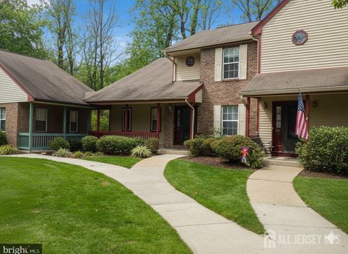 112 Appletree Ct, MONMOUTH JUNCTION, NJ, 08852-2102 | Card Image