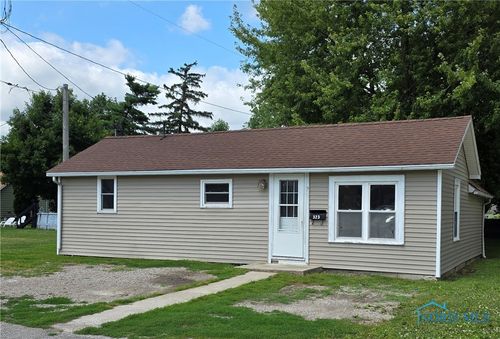 323 Keyser Ave, Deshler, OH, 43516-1114 | Card Image