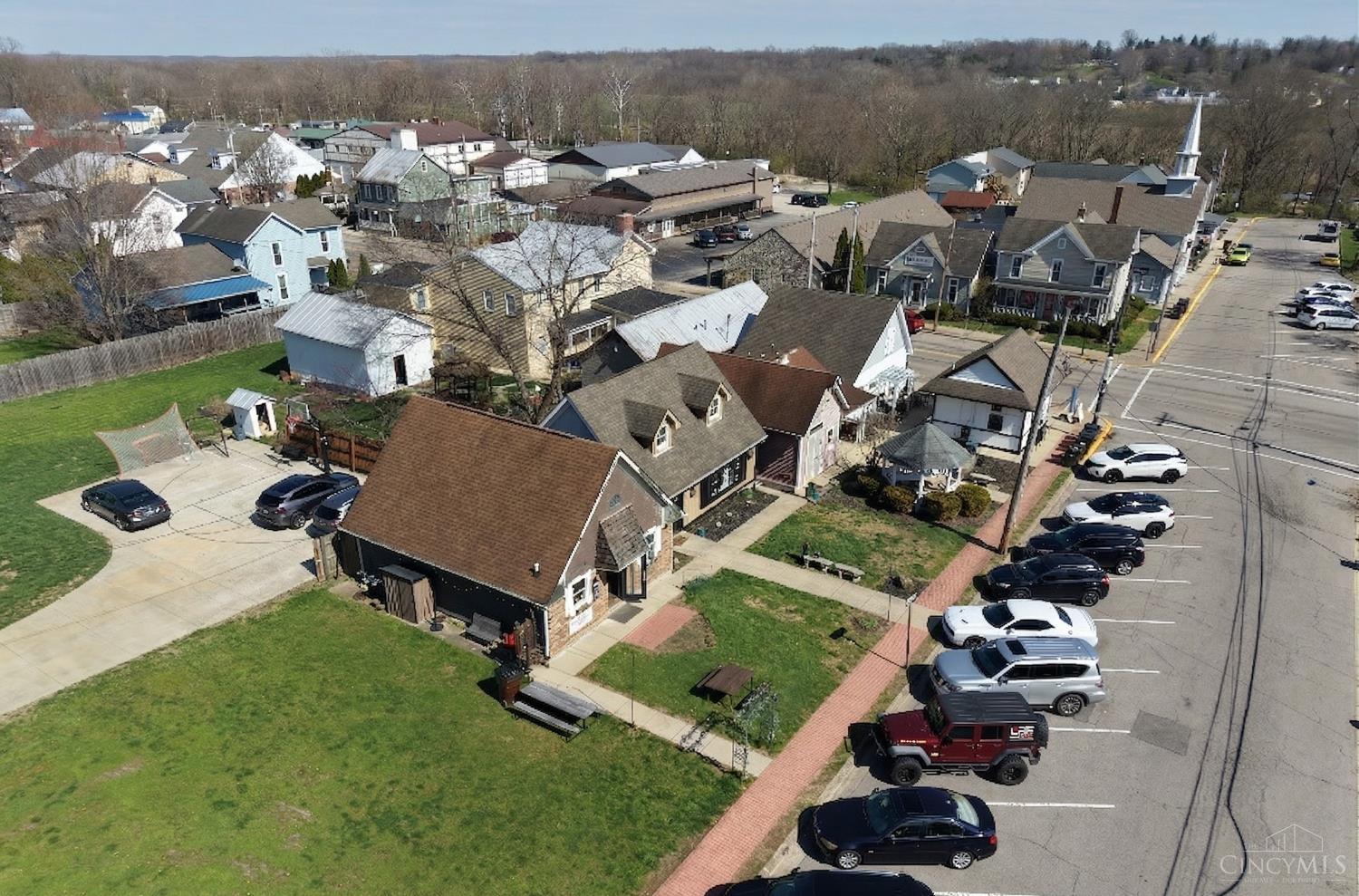 195 Main St, Waynesville, OH 45068-8956