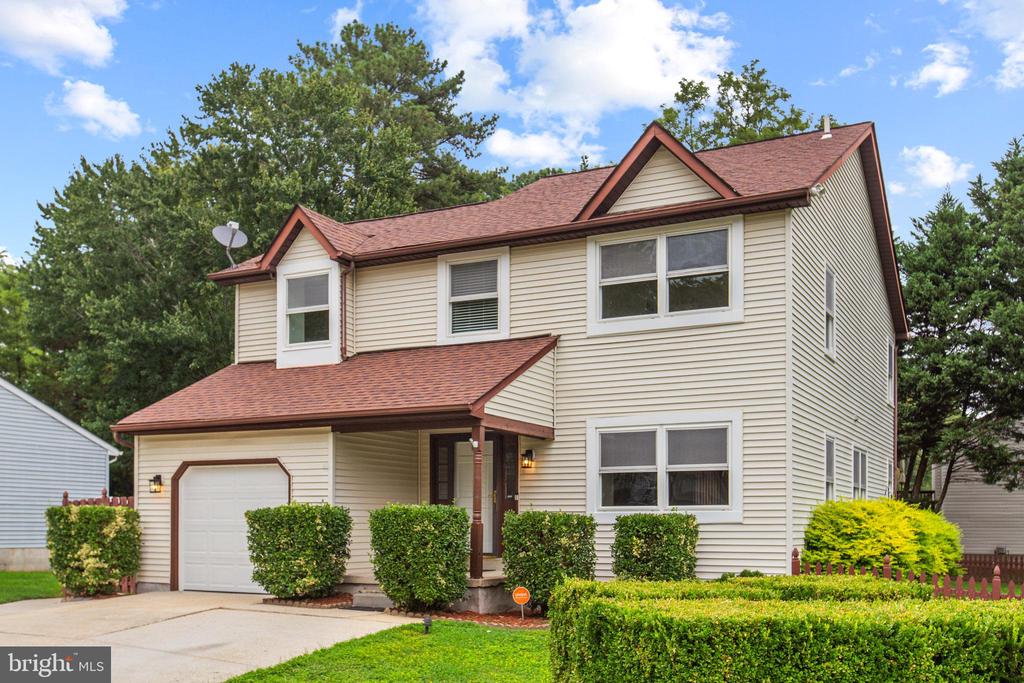 Residential in LEXINGTON PARK