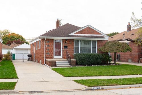 22500 Alger St, Saint Clair Shores, MI, 48080-2459 | Card Image