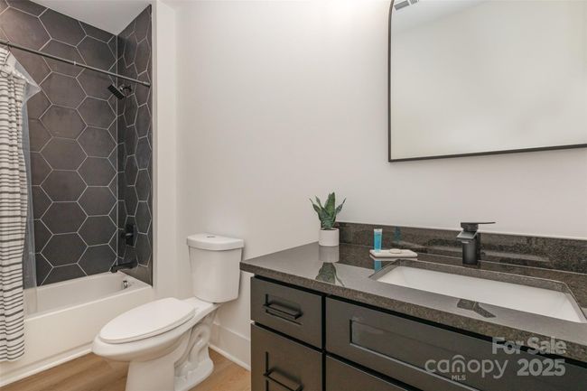 933 Tennyson Dr, House other with 4 bedrooms, 4 bathrooms and null parking in Charlotte NC | Image 23