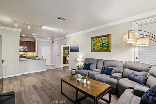 1154 Scholarship, Irvine, CA, 92612-5682 | Card Image