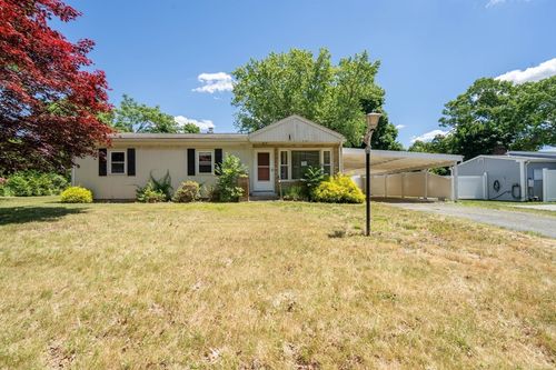 12 Melrose Ave, Dartmouth, MA, 02747-1635 | Card Image
