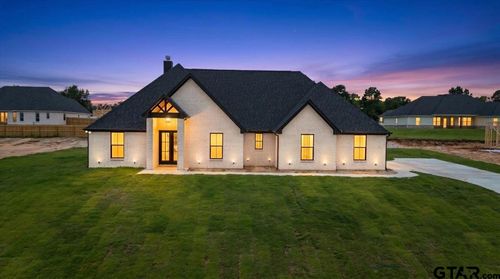 17077 Woodcrest Cir, Lindale, TX, 75771-1640 | Card Image