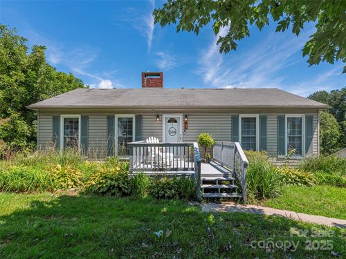 91 Star Ridge Rd, Canton, NC, 28716-4130 | Card Image