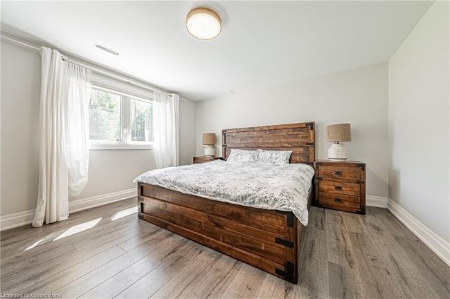 6 Iris Crt, House other with 7 bedrooms, 4 bathrooms and 13 parking in Carlisle ON | Image 38