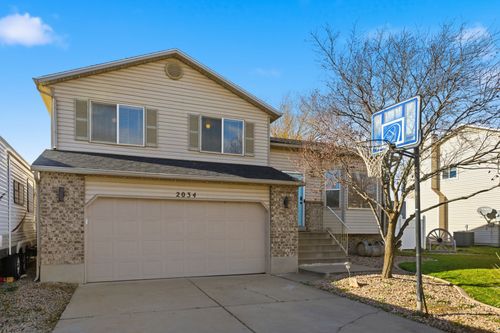 2034 S 1600 W, Woods Cross, UT, 84087-2205 | Card Image
