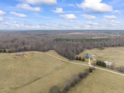 3877 Rockport Mcillwain Rd, Holladay, TN, 38341-3834 | Card Image
