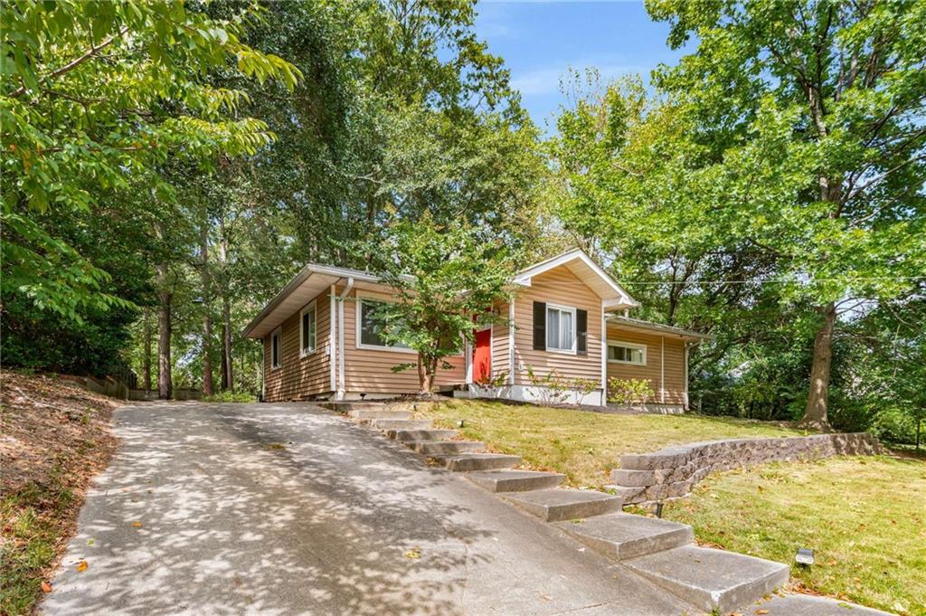 Dresden Dr, Brookhaven, GA 30319