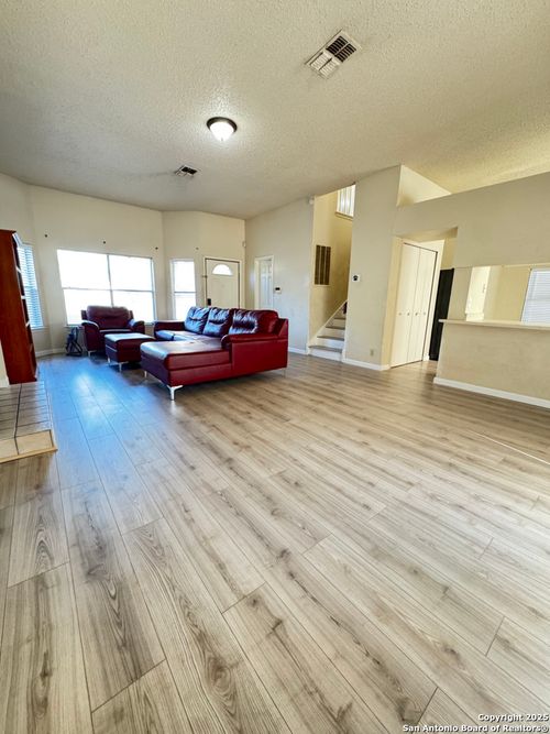 230 Saddlebrook Dr, San Antonio, TX, 78245-1116 | Card Image