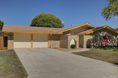 109 Dearborn Dr, House other with 3 bedrooms, 2 bathrooms and null parking in Schertz TX | Image 2