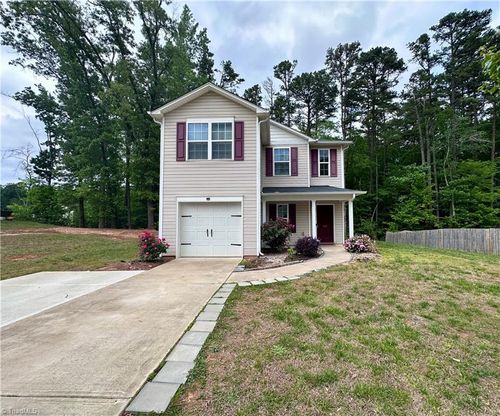 821 Oak Bend Dr, Asheboro, NC, 27203-2444 | Card Image